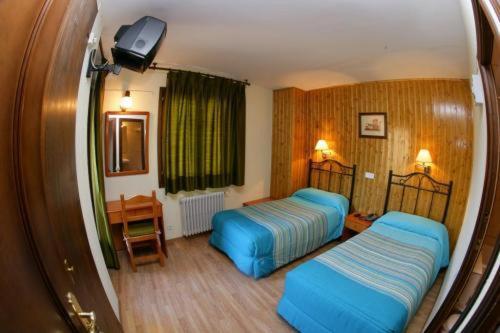 Hotel Llibrada Бенаске Экстерьер фото